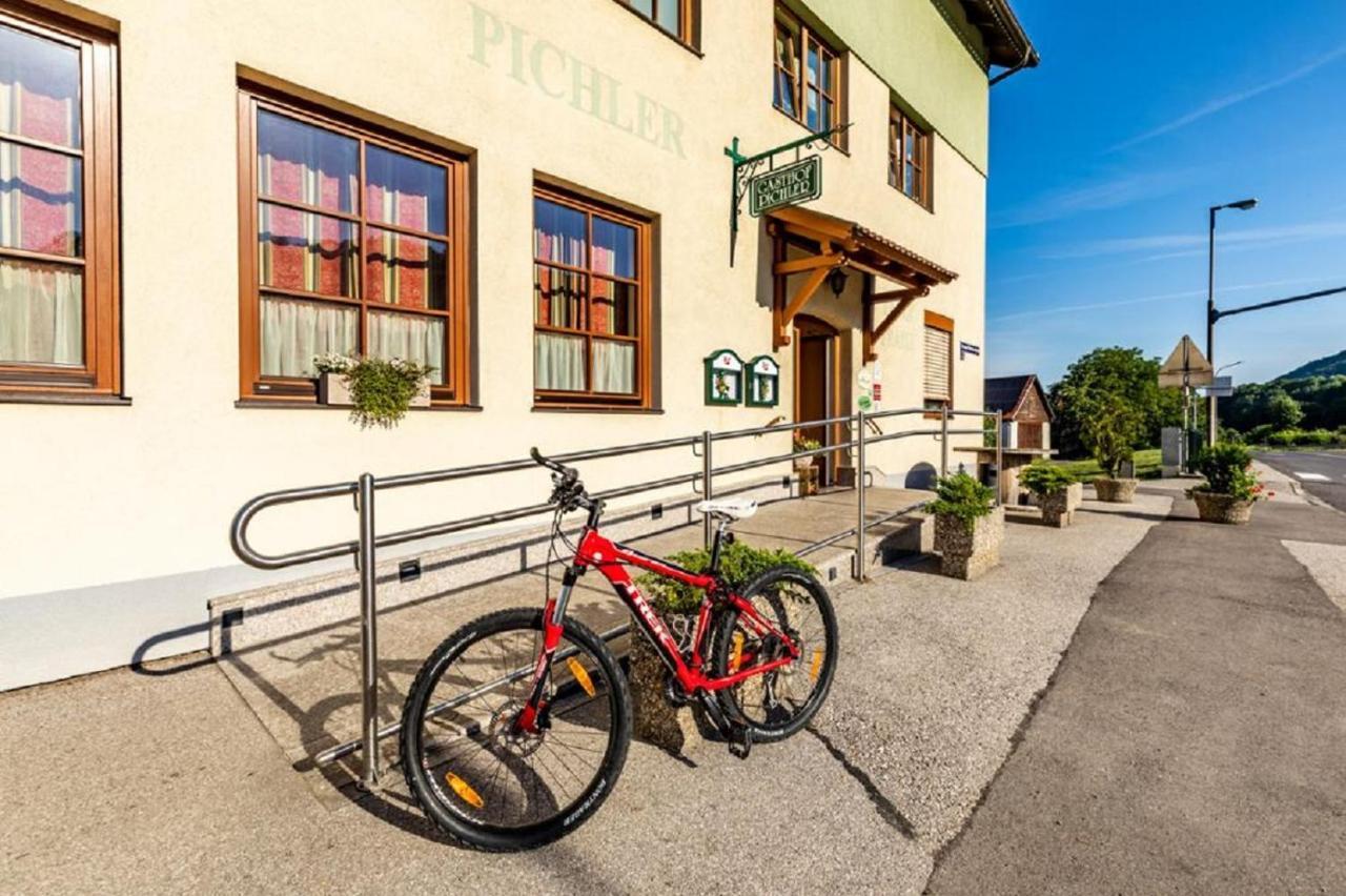 Gasthof Pichler Grimmenstein エクステリア 写真
